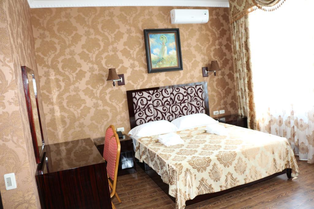 Rosa Del Viento Hotel Tuapse Room photo